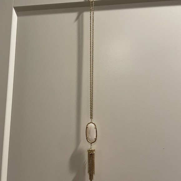 Kendra Scott Pendant Necklace - Picture 2 of 2